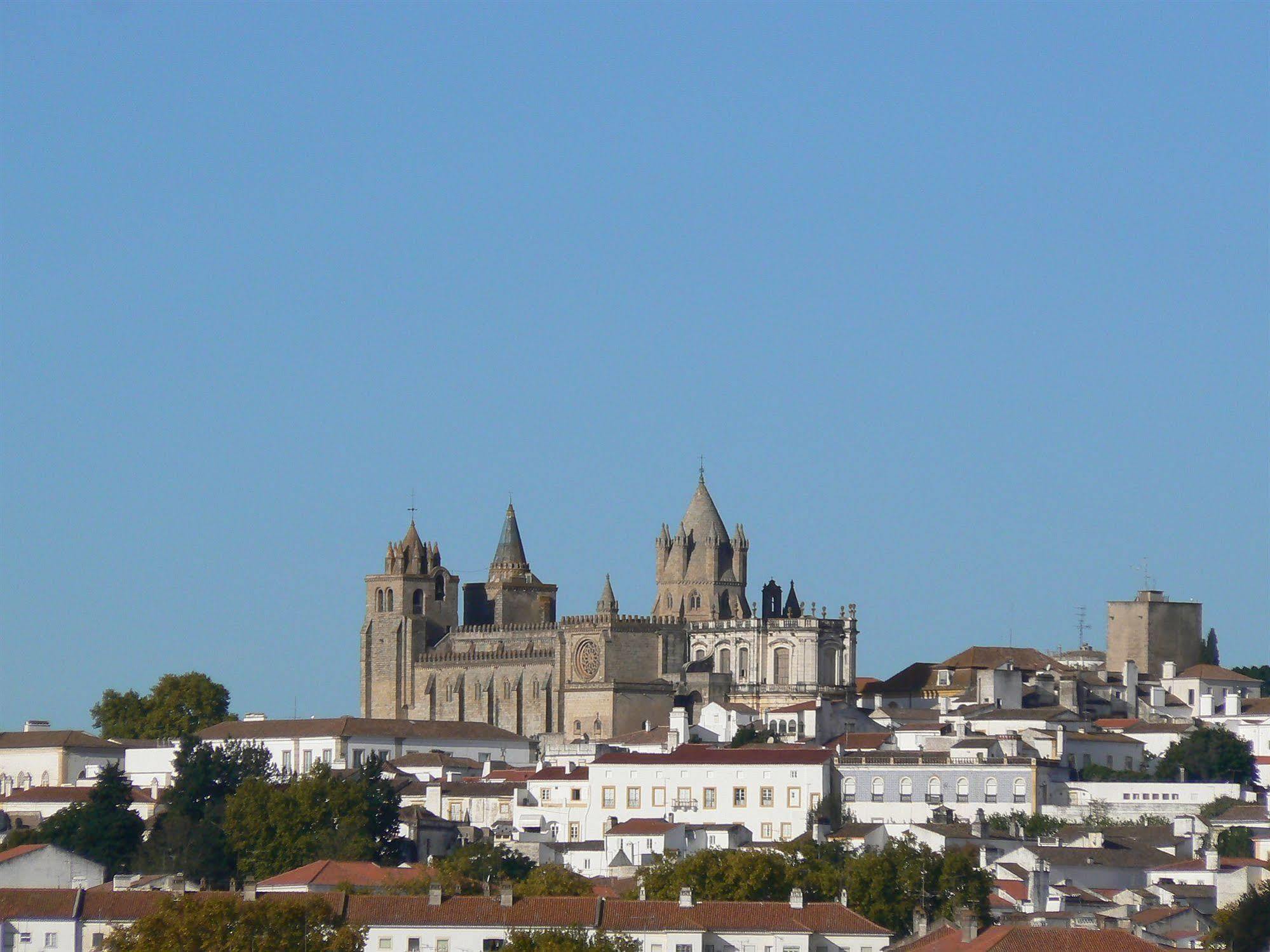 Graca Hotel Evora Bagian luar foto