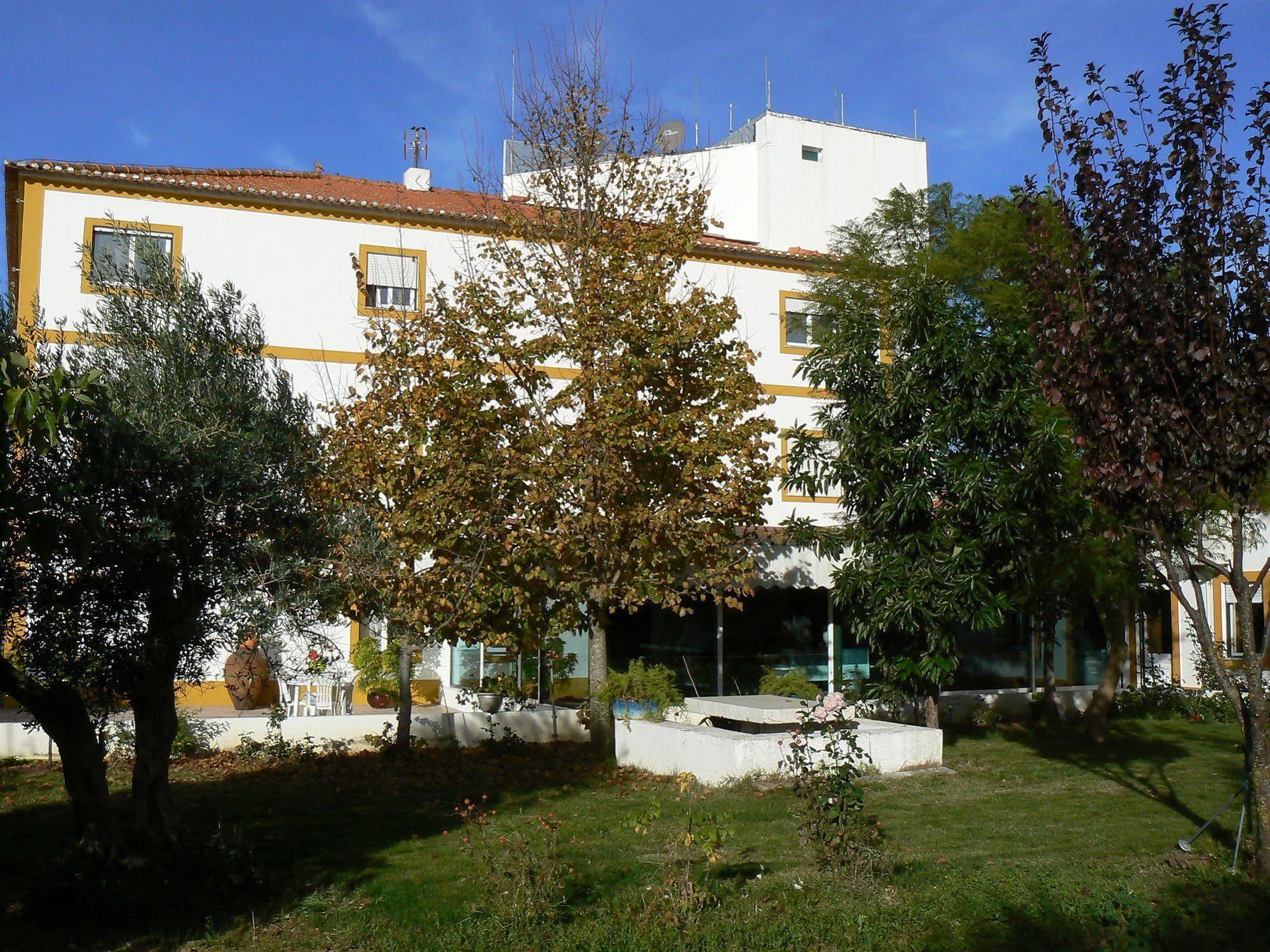Graca Hotel Evora Bagian luar foto